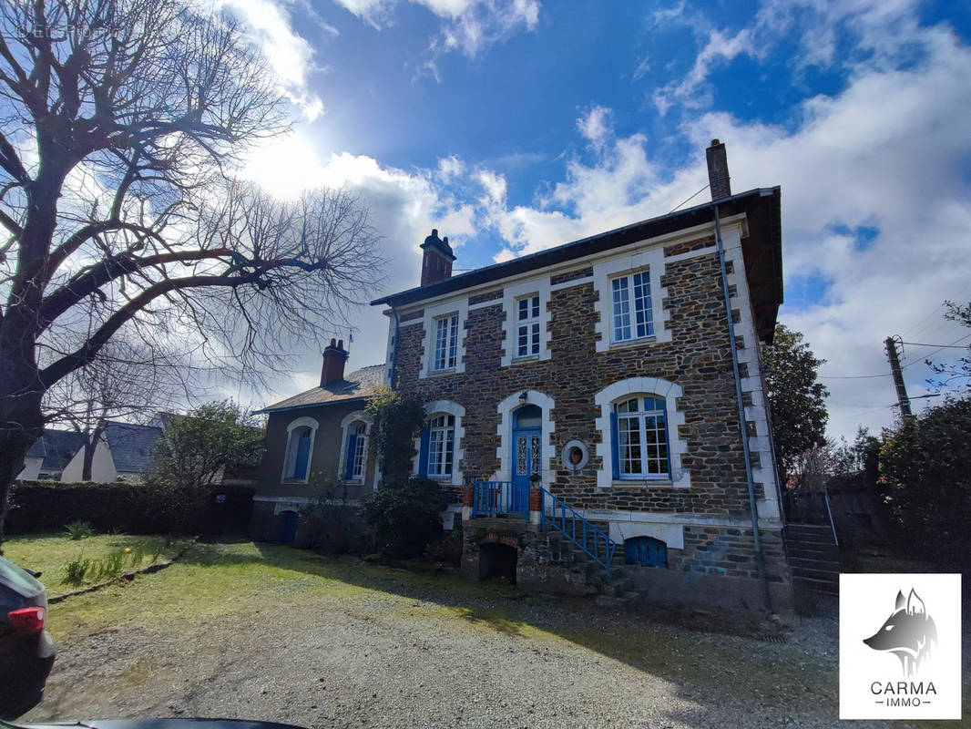 Maison à SAINTE-LUCE-SUR-LOIRE