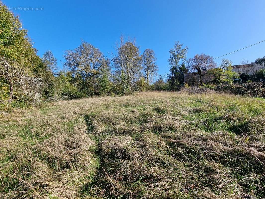 Terrain à PERIGUEUX