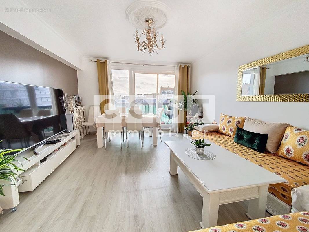 Appartement à ASNIERES-SUR-SEINE