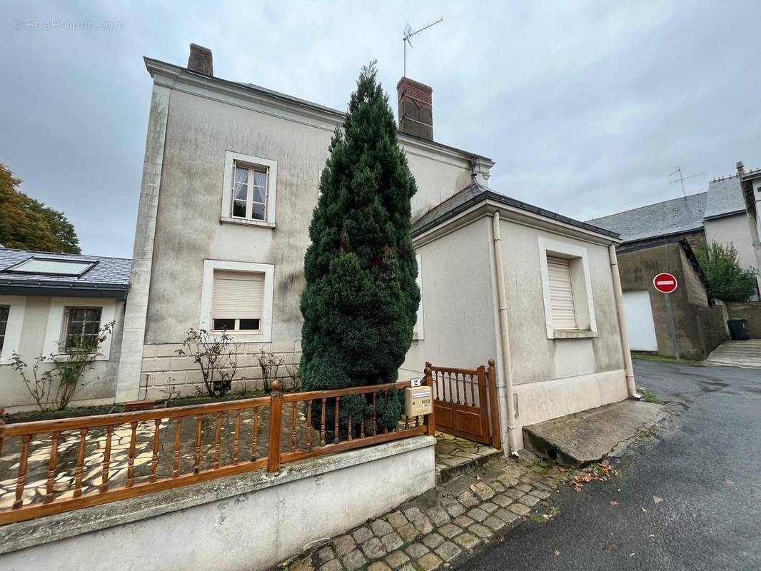 Maison à SAINT-GEORGES-SUR-LOIRE