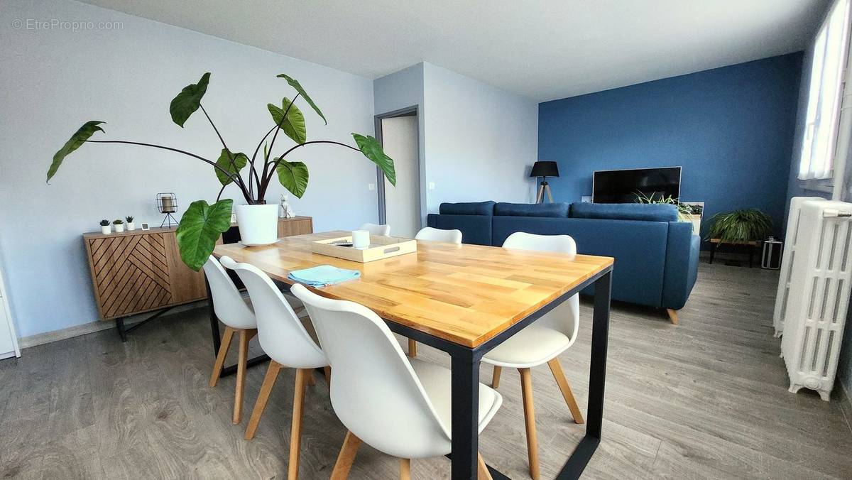 Appartement à MAISONS-ALFORT