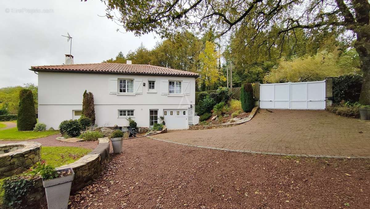 Maison à LA ROCHE-SUR-YON