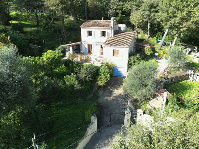 Maison à MOUGINS