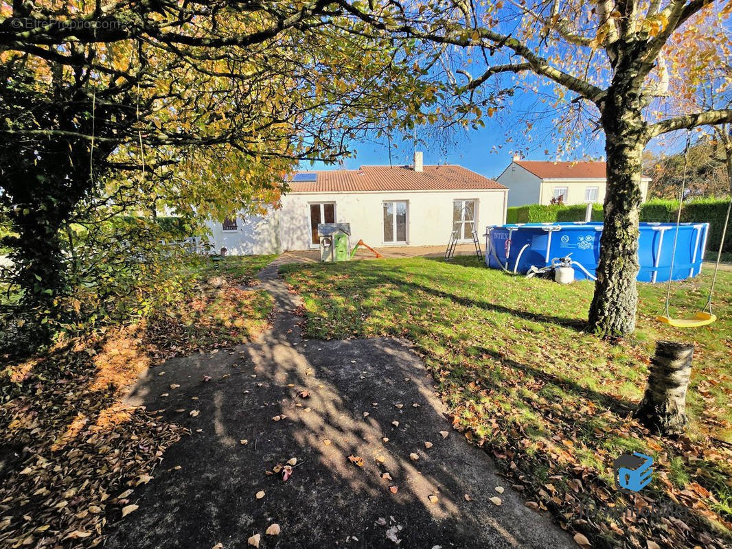 Maison à L&#039;HERBERGEMENT