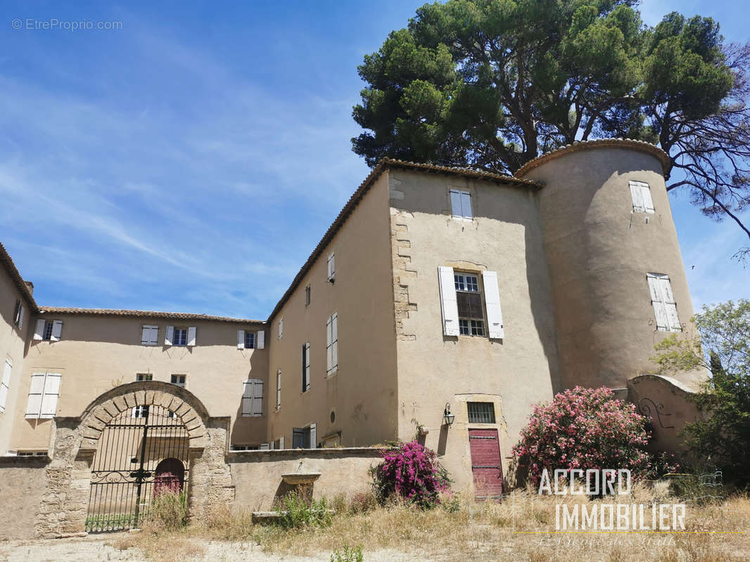 Maison à LEZIGNAN-LA-CEBE