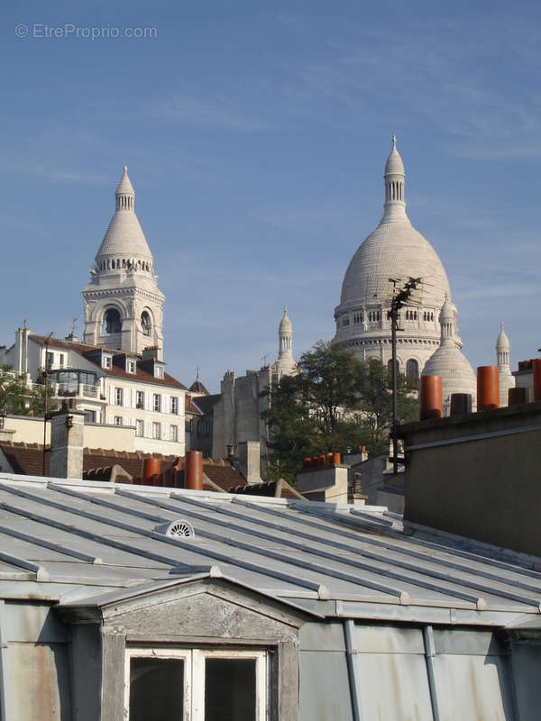 Appartement à PARIS-18E