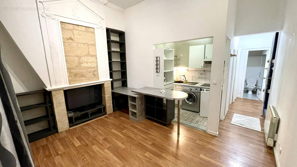 Appartement à BORDEAUX