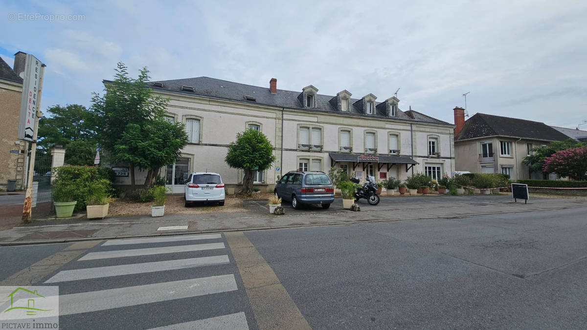 Appartement à LENCLOITRE