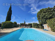 Maison à ROQUEBRUNE-SUR-ARGENS