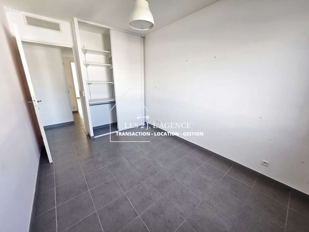 Appartement à MARSEILLE-10E