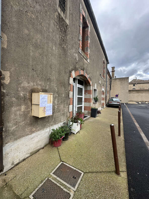 Appartement à THEZAN-LES-BEZIERS