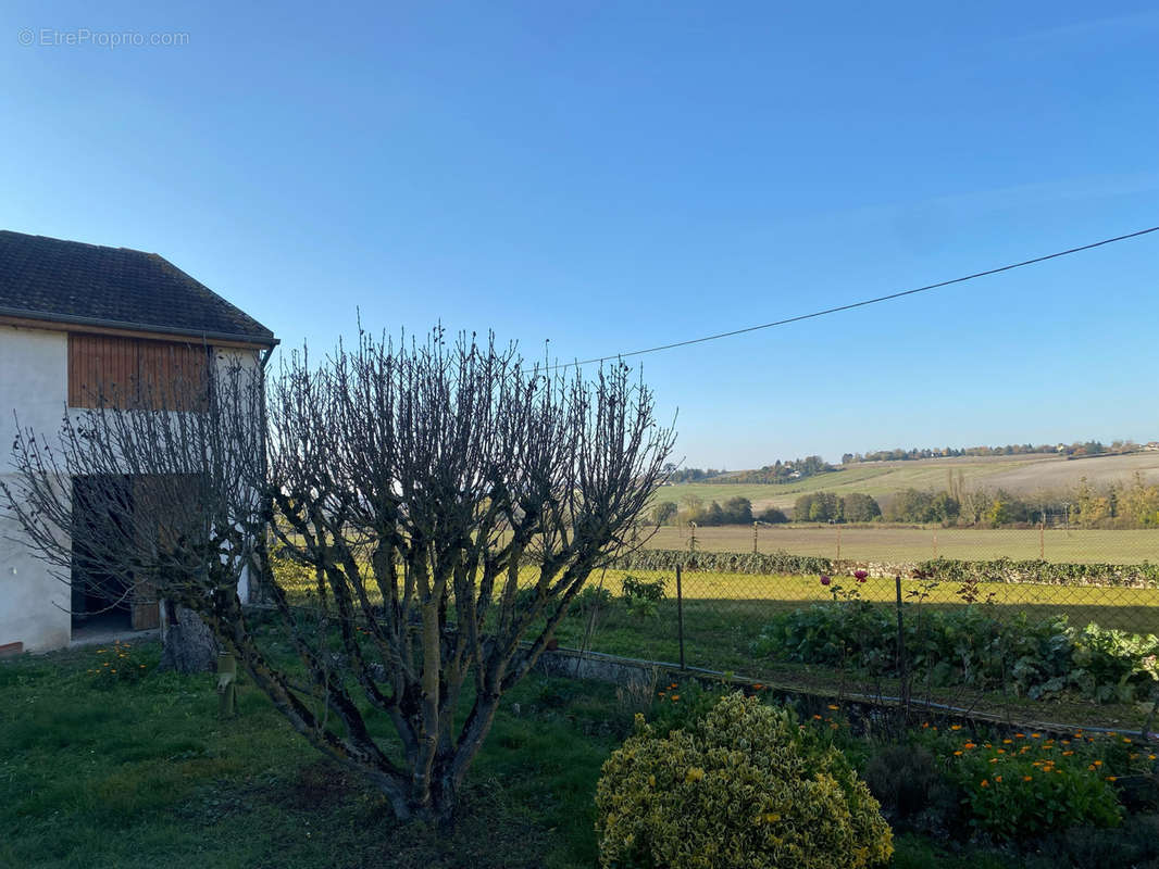 Maison à CHATELLERAULT