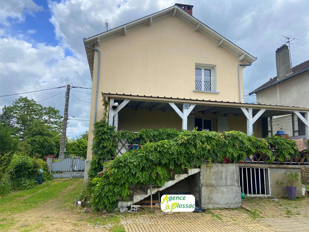 Maison à CHATELLERAULT