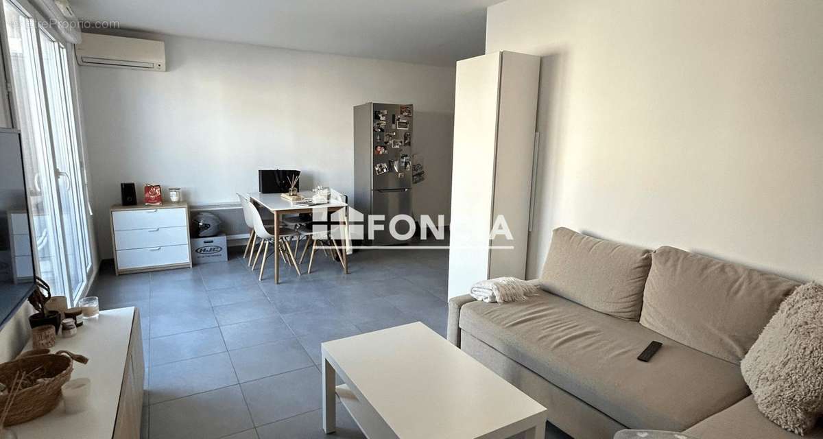 Appartement à MARSEILLE-5E