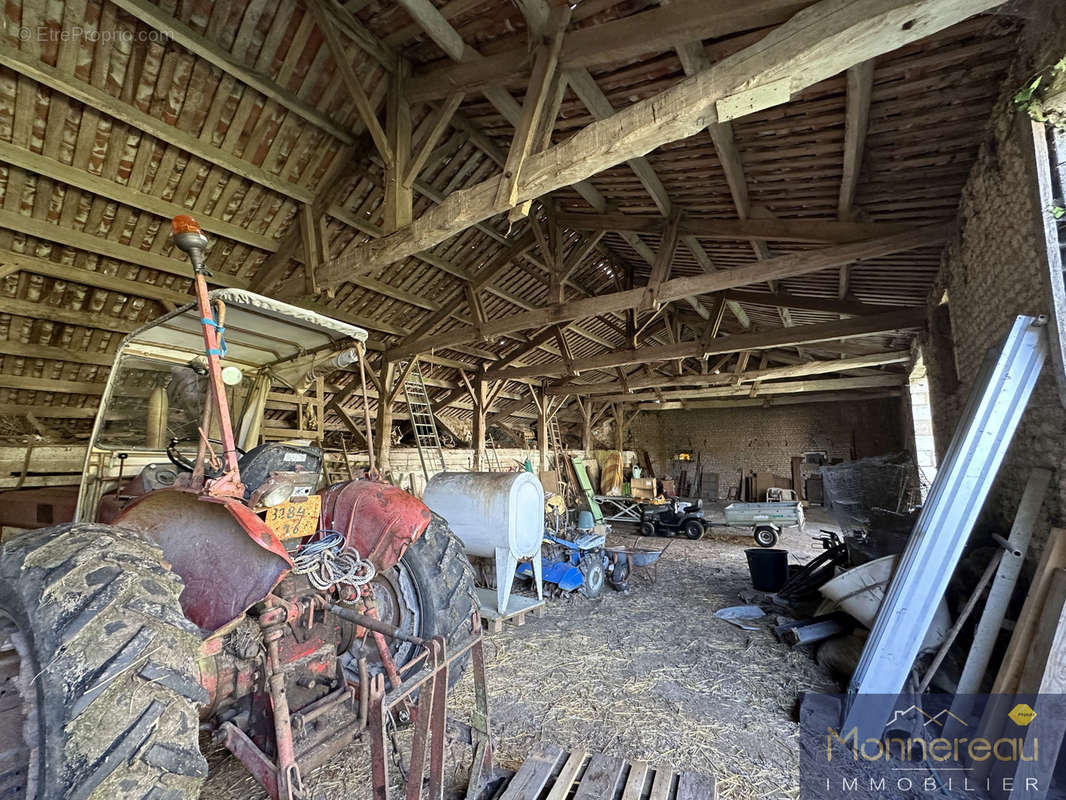 Maison à BRIE-SOUS-BARBEZIEUX