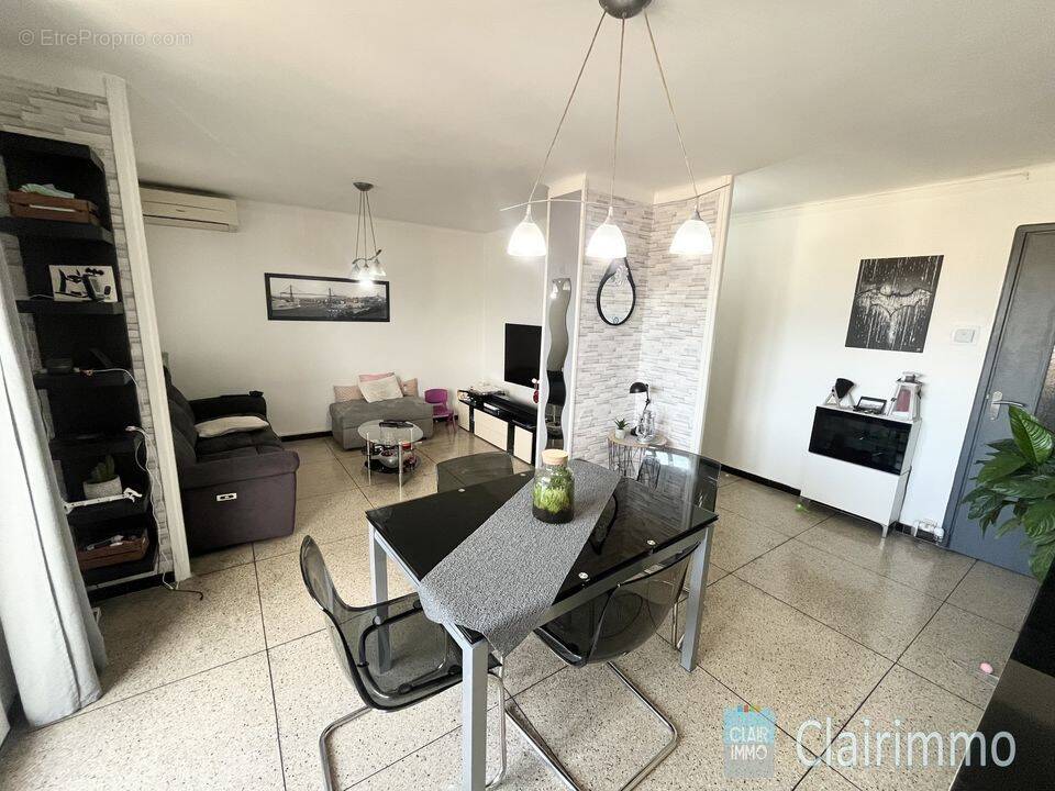 Appartement à MARSEILLE-13E