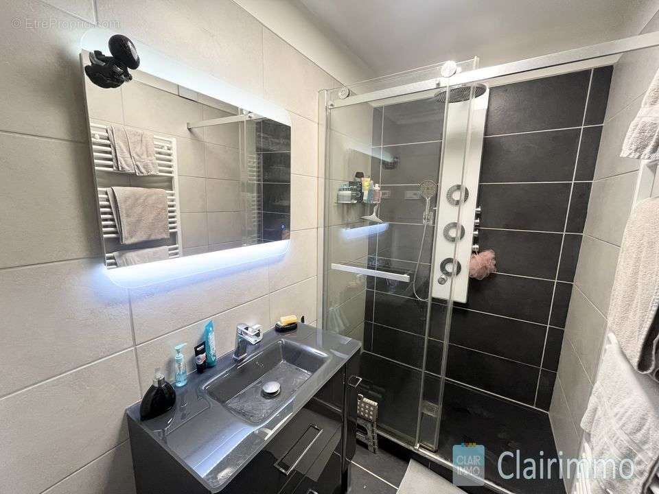 Appartement à MARSEILLE-13E