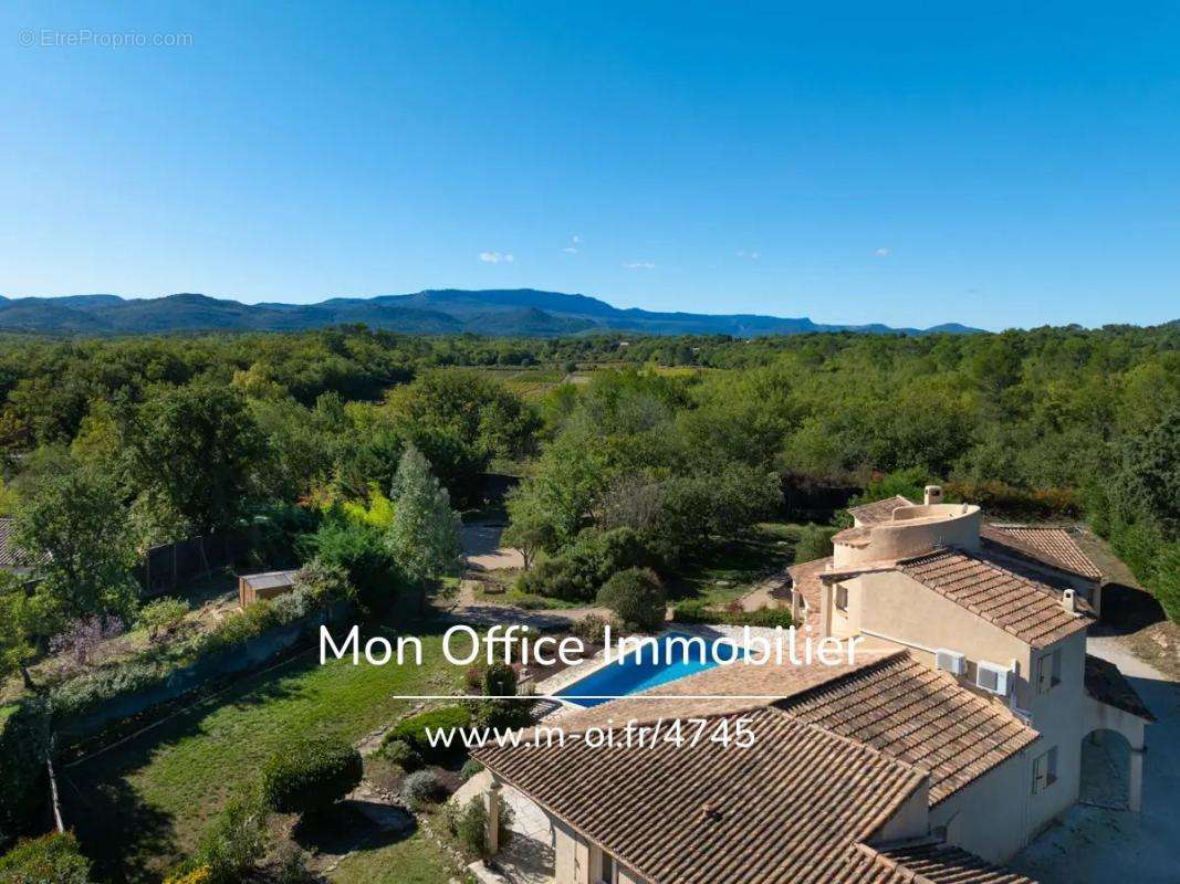 Maison à SAINT-MAXIMIN-LA-SAINTE-BAUME