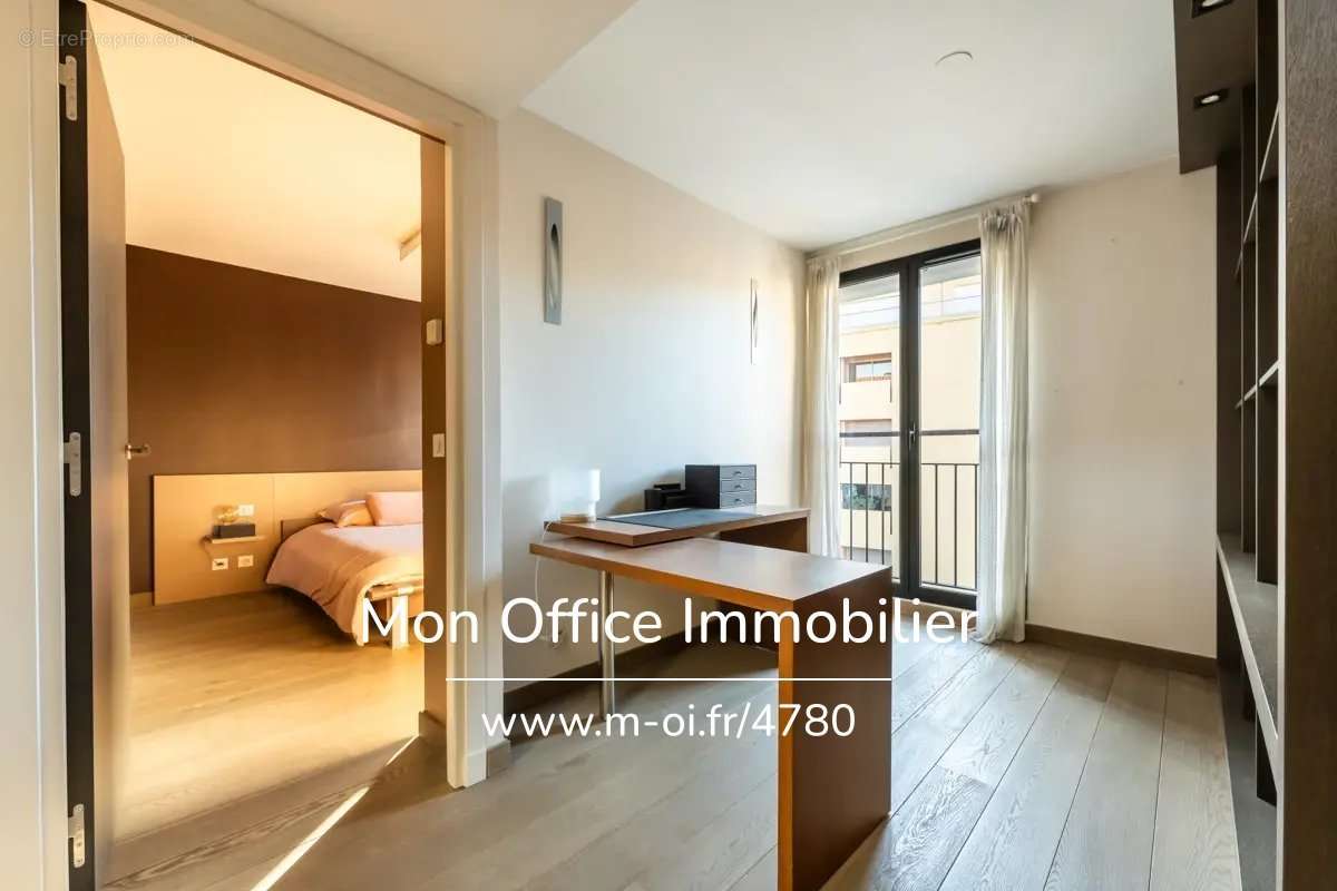 Appartement à MARSEILLE-7E