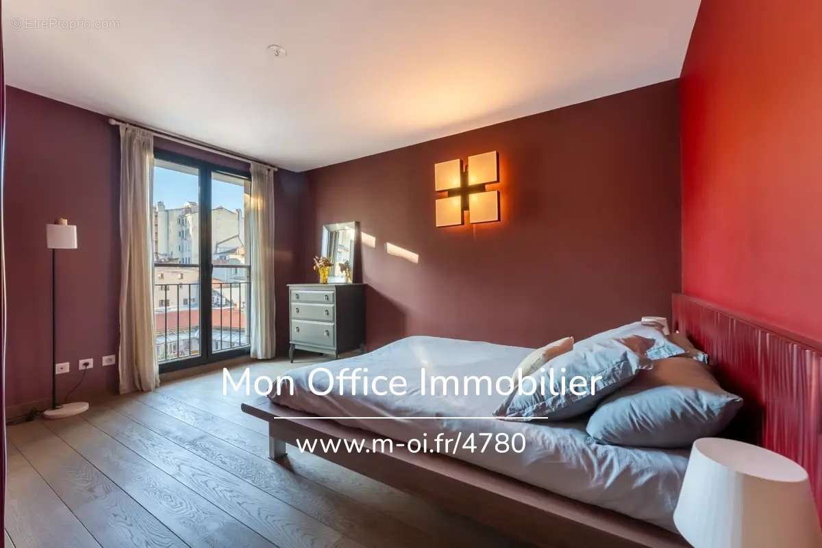 Appartement à MARSEILLE-7E