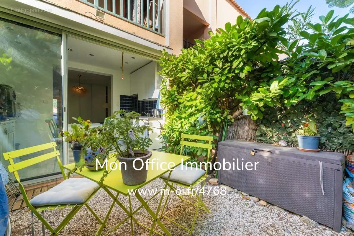 Appartement à SANARY-SUR-MER