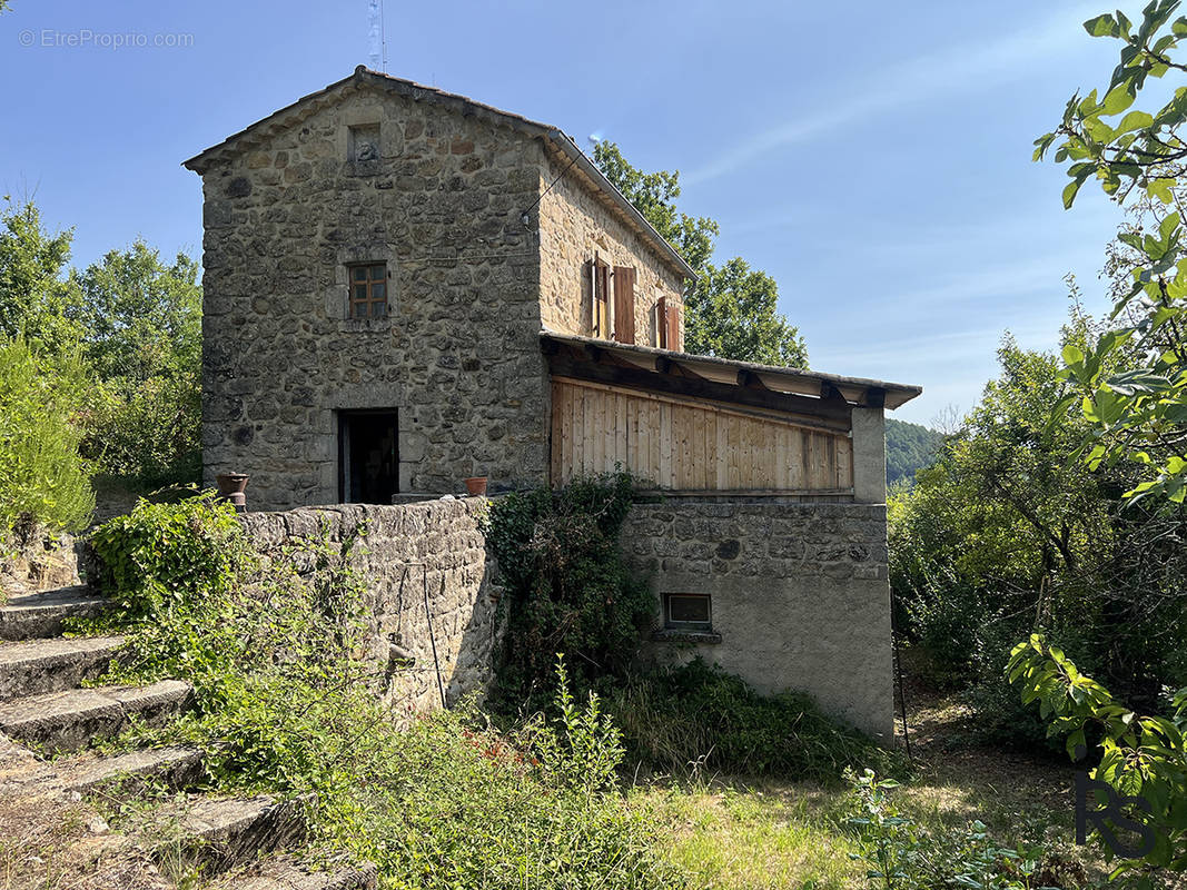 Maison à SANILHAC