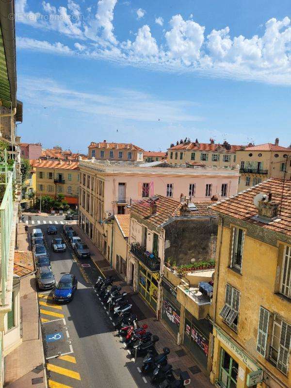 Appartement à MENTON