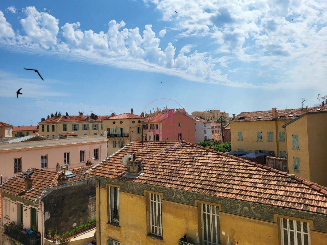 Appartement à MENTON