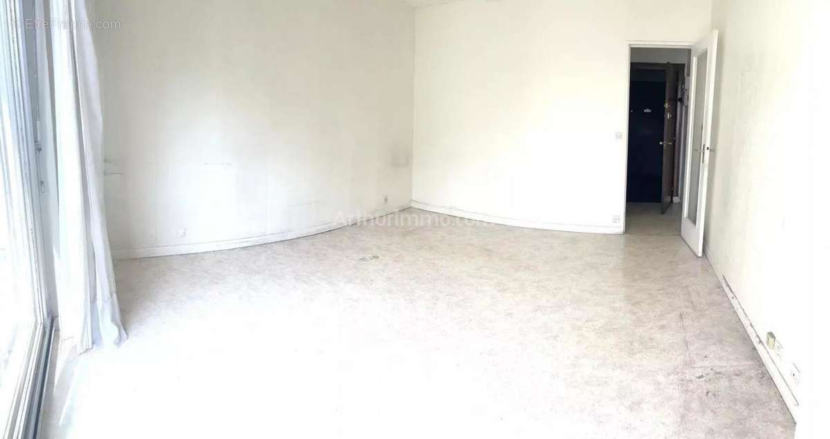 Appartement à PARIS-12E