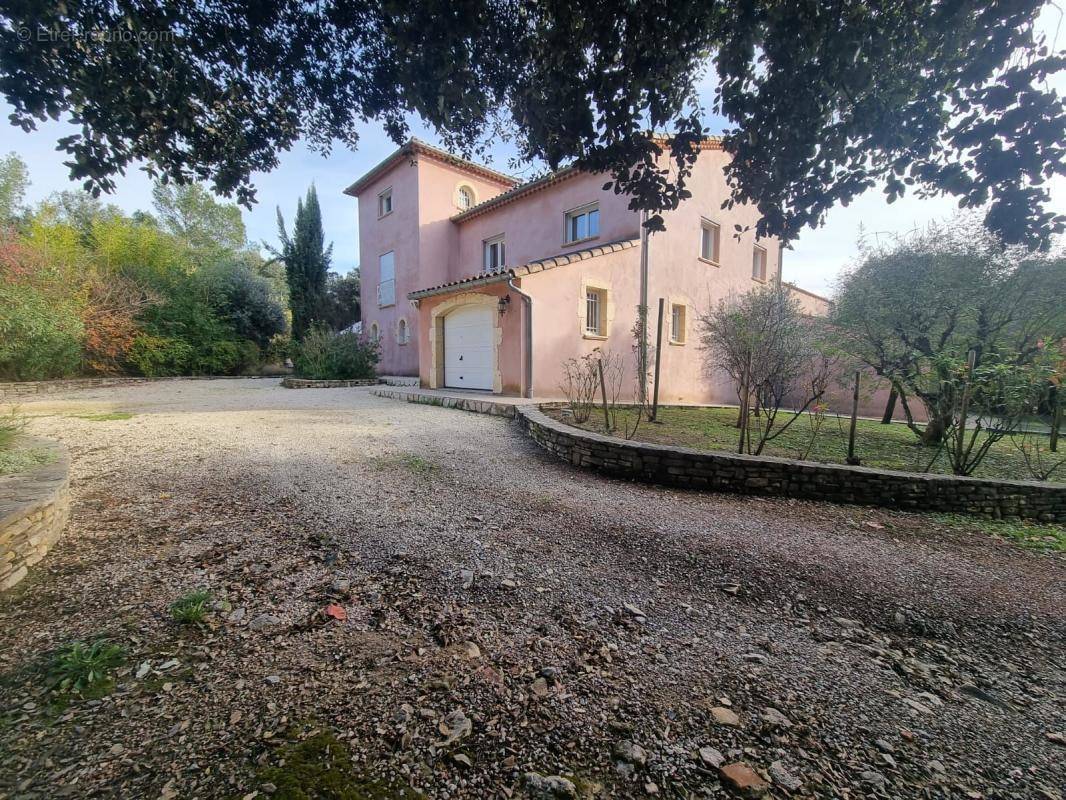 Maison à BOISSET-ET-GAUJAC