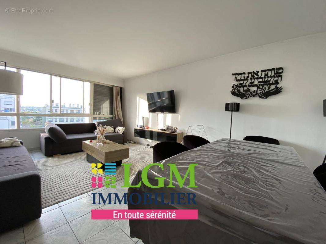 Appartement à SARCELLES