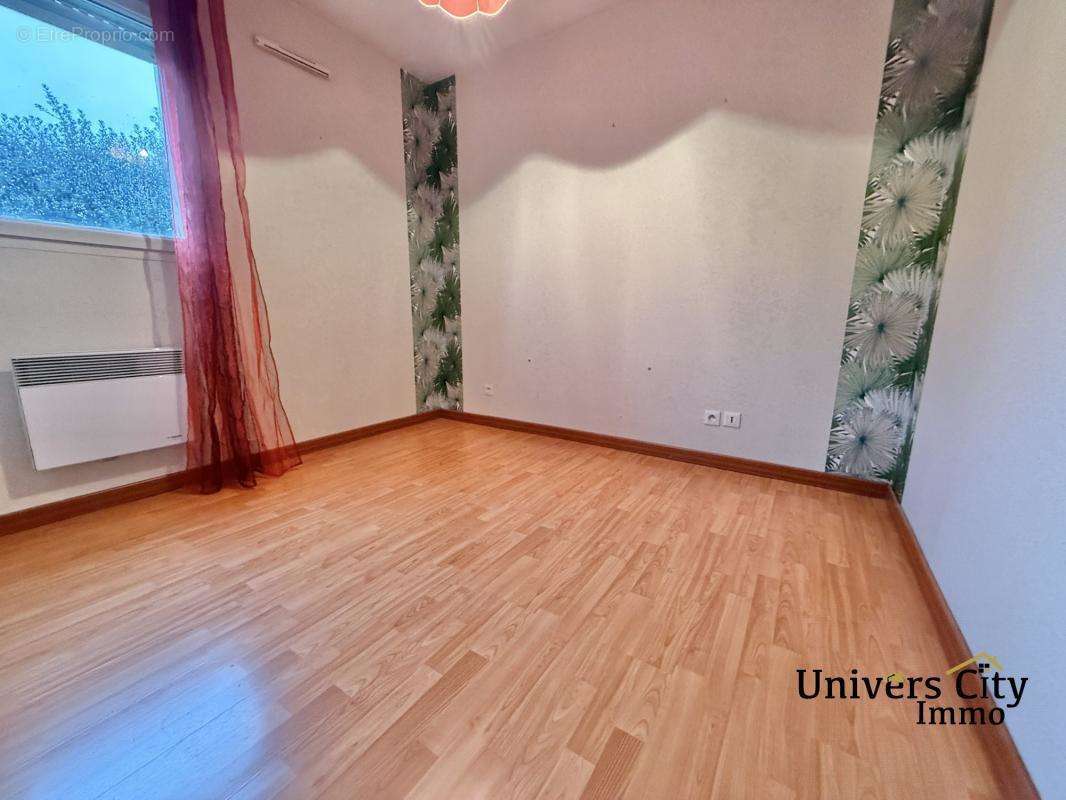 Appartement à LES SORINIERES