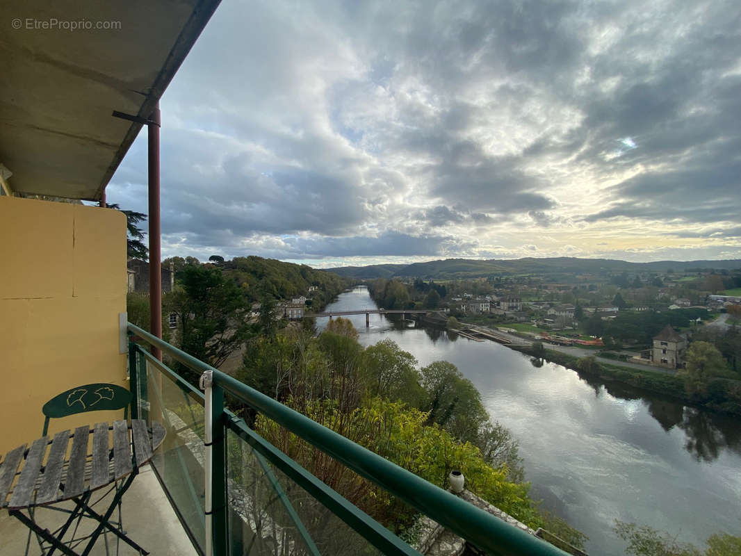 Maison à PUY-L&#039;EVEQUE