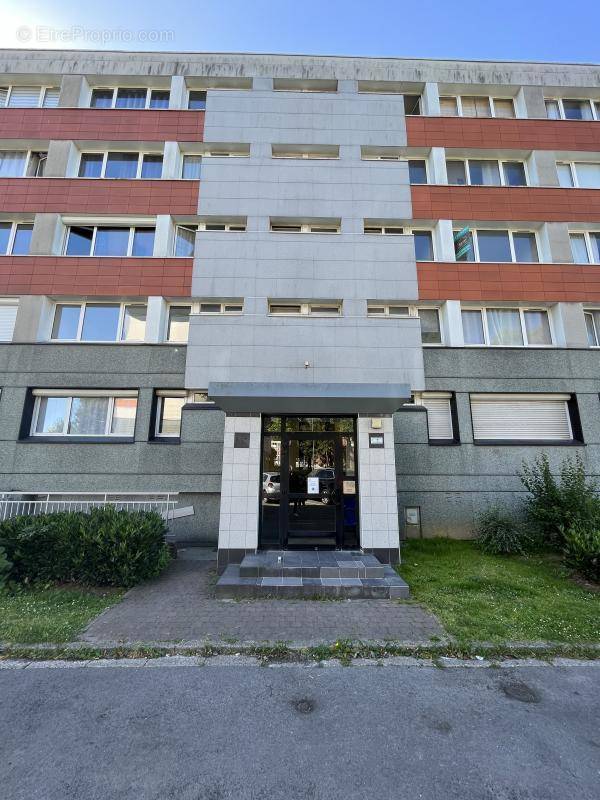 Appartement à LYS-LEZ-LANNOY