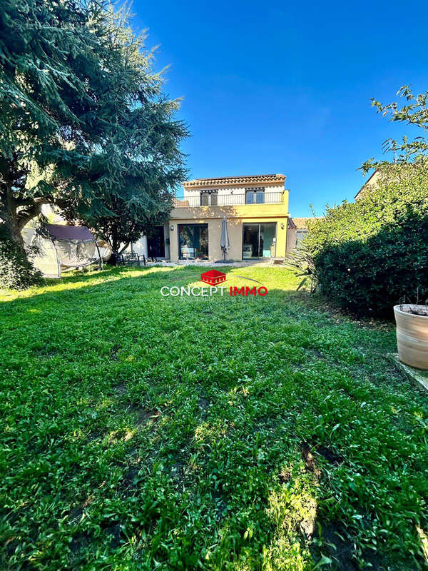 Maison à LA LONDE-LES-MAURES