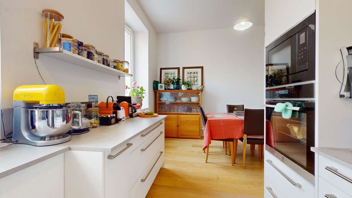 Appartement à LYON-5E