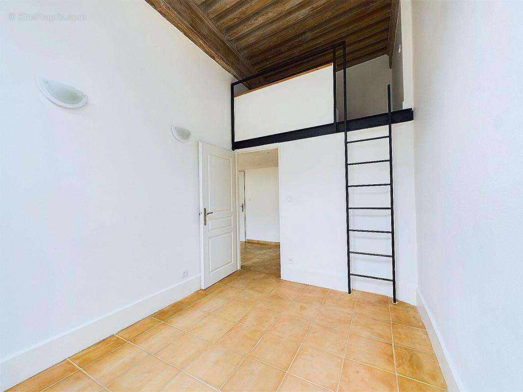 Appartement à LYON-4E