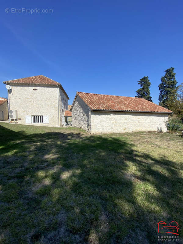 Maison à ENGAYRAC