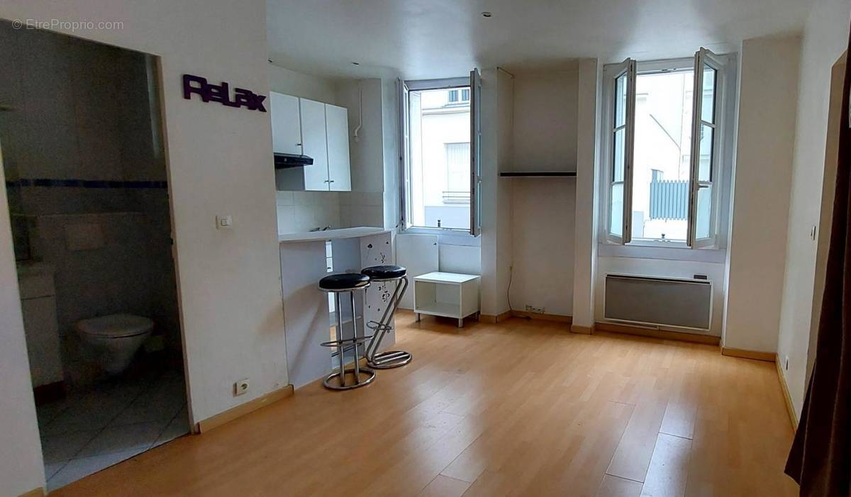 Appartement à PARIS-17E