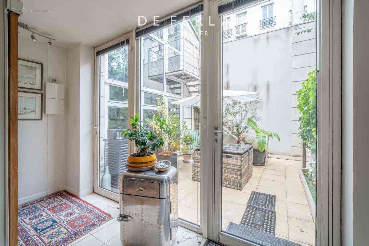 Appartement à PARIS-19E