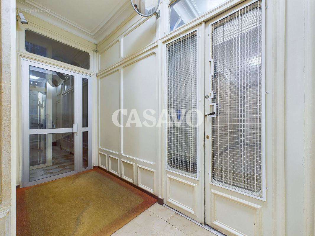 Appartement à PARIS-9E