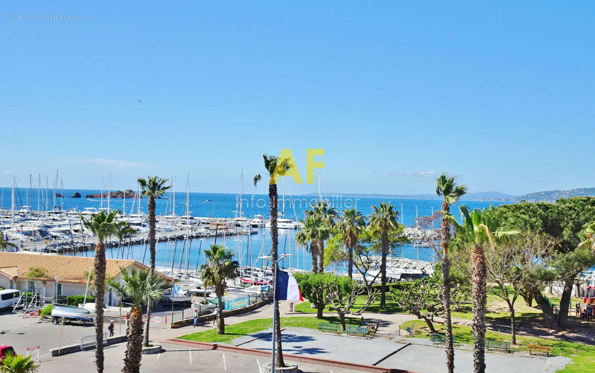 Appartement à SAINT-RAPHAEL