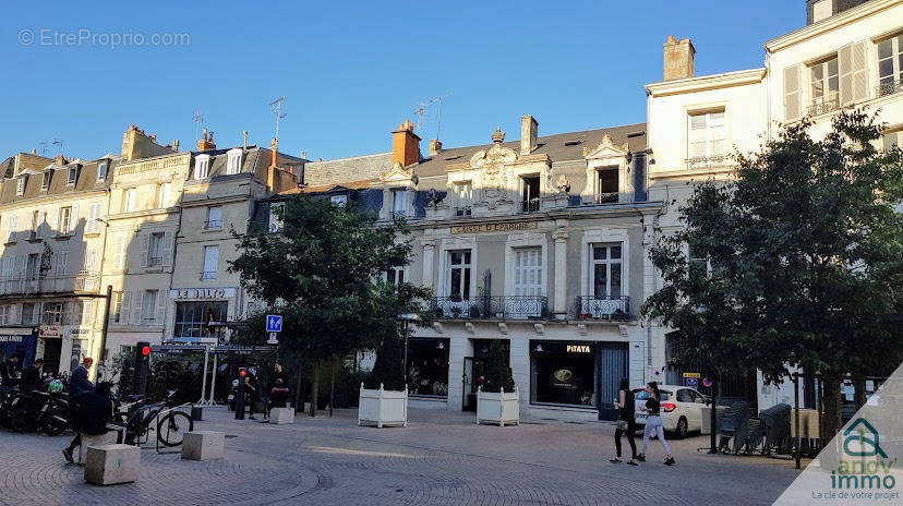 Commerce à POITIERS