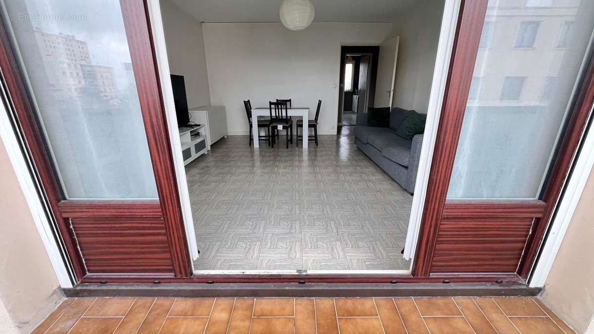 Appartement à NEUILLY-SUR-MARNE