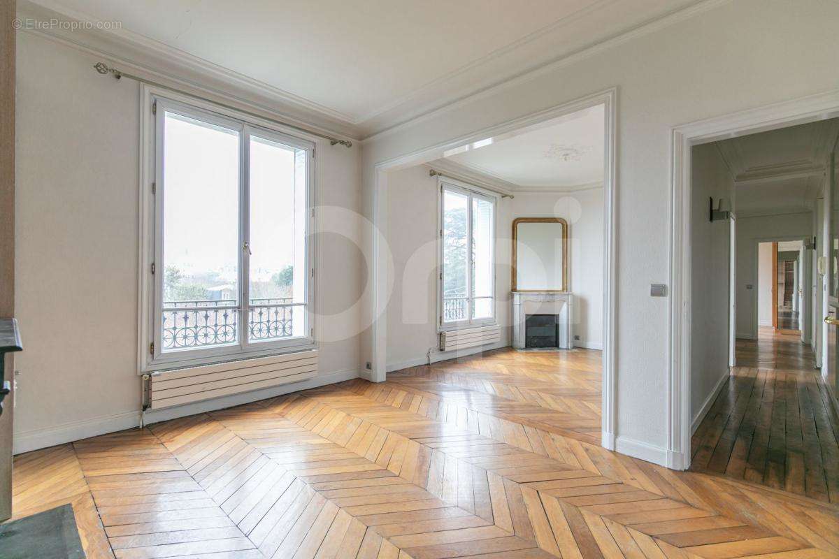 Appartement à NOGENT-SUR-MARNE