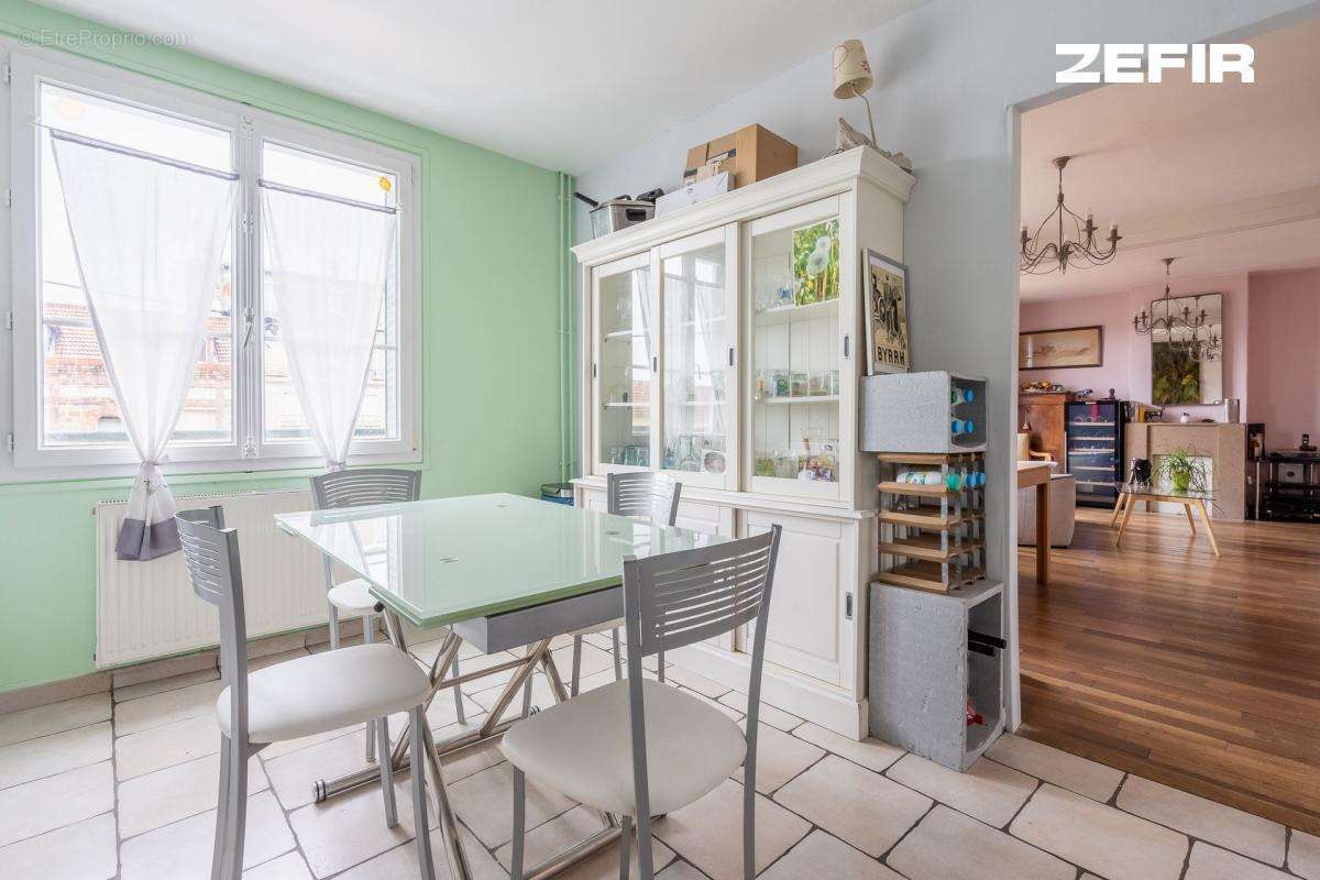 Appartement à NOISY-LE-SEC