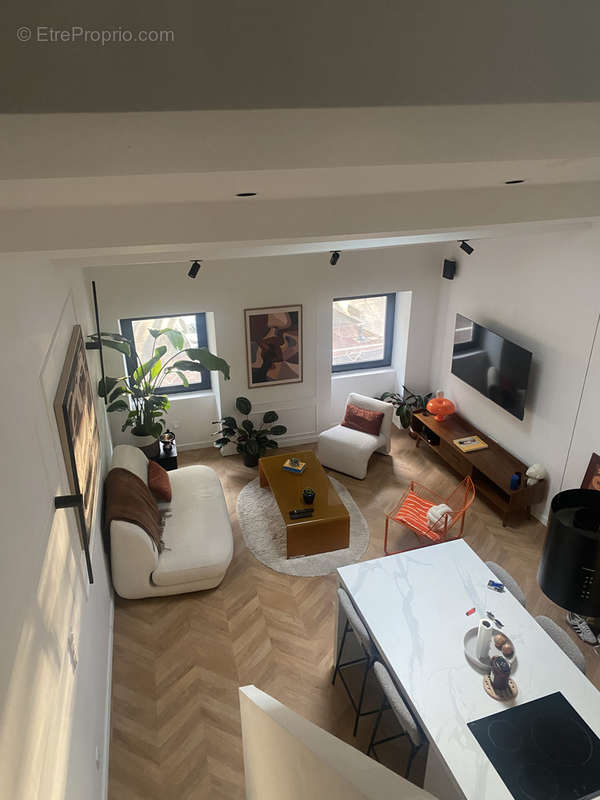 Appartement à TOURNON-SUR-RHONE