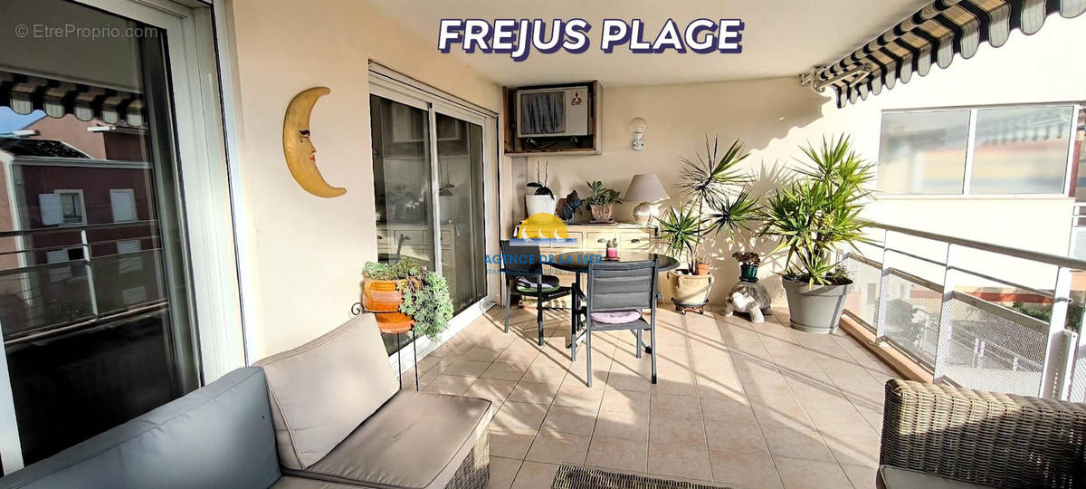 Appartement à FREJUS