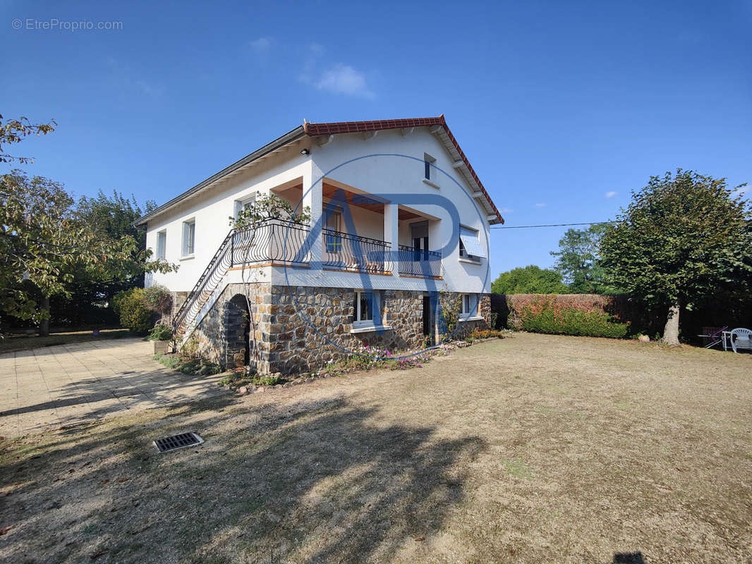 Maison à BRIOUDE