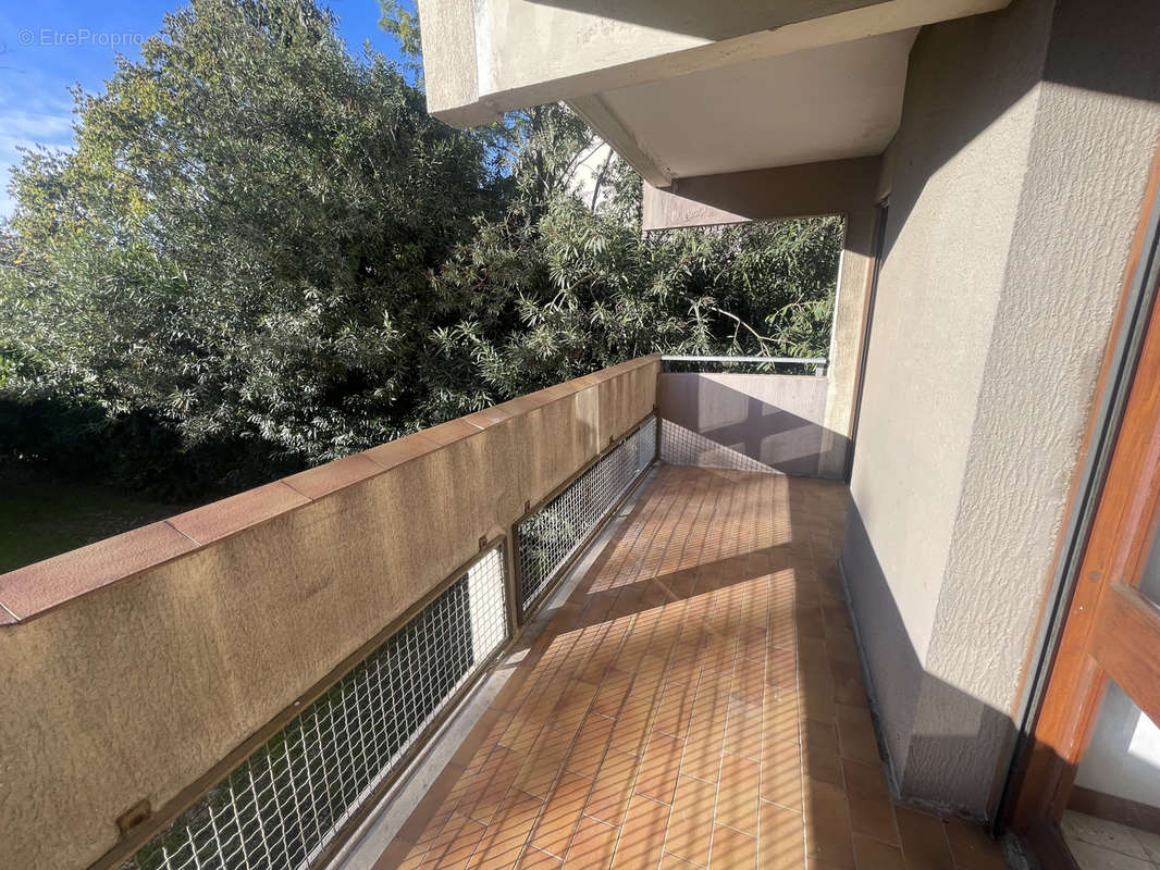 Appartement à MARSEILLE-12E